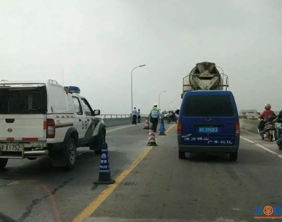 广州南沙上横沥大桥发生塌陷,暂时禁止通行-货掌柜www.huozhanggui.net