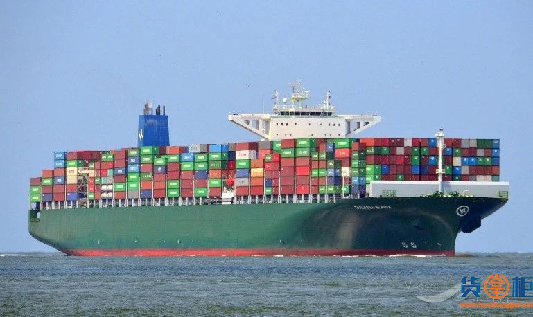 THALASSA ELPIDA大型集装箱船与码头相撞，船期延误！