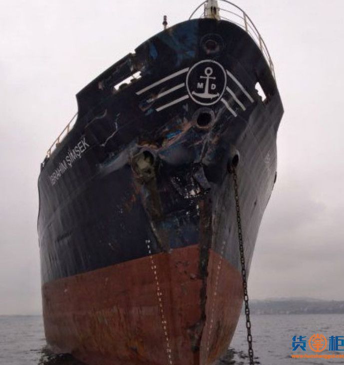 一艘曾挂靠国内多个国内港口集装箱船被拒靠港！HPL集装箱船与一货船相撞