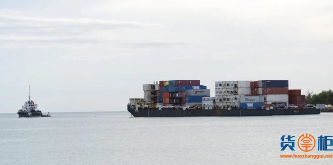 Ho Omaka Hou集装箱驳船21个集装箱落海！