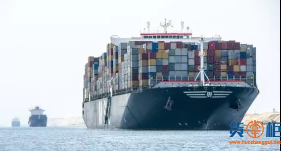 苏伊士运河报告船舶过境次数和运河收入均创纪录，将提高船舶过境费